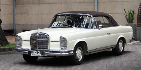 Mercedes Benz 280SE Cabriolet